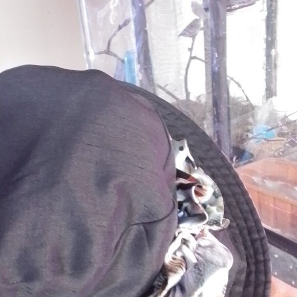 Peackock And Black Silk One Of Kind Hat Large Rim That Stays Up P - Picture 10 of 16